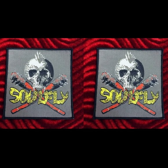 2-PATCHES SOULFLY BAND SEW ON PATCH MUSIC BADGE HARD ROCK NU METAL THRASH GROOVE - Picture 1 of 4